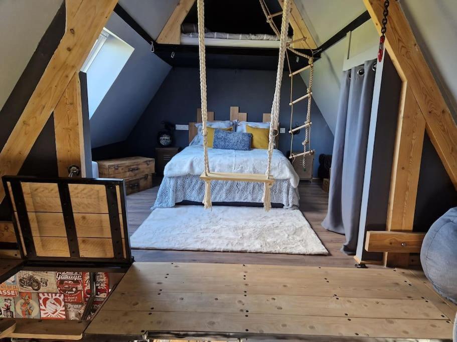 Chalet Industriel Avec Filet Et Spa Sorigny エクステリア 写真