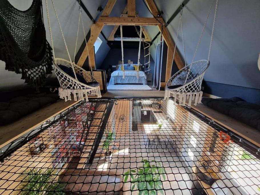 Chalet Industriel Avec Filet Et Spa Sorigny エクステリア 写真