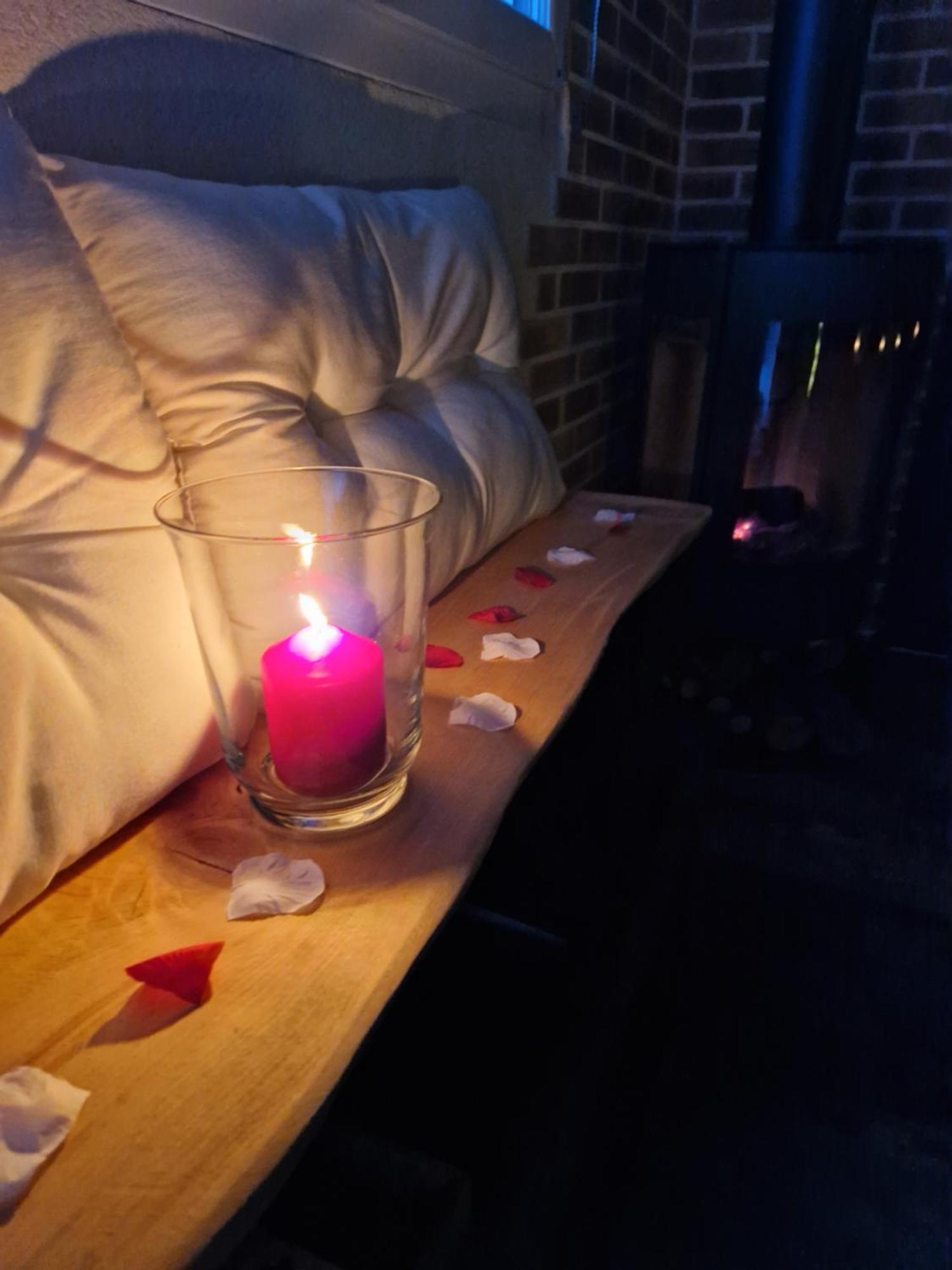 Chalet Industriel Avec Filet Et Spa Sorigny エクステリア 写真